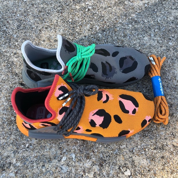 ADIDAS Human Race HU NMD X Pharrell Williams (R) GZ4439 (L) ID1531 (SZ 11) - Picture 2 of 7